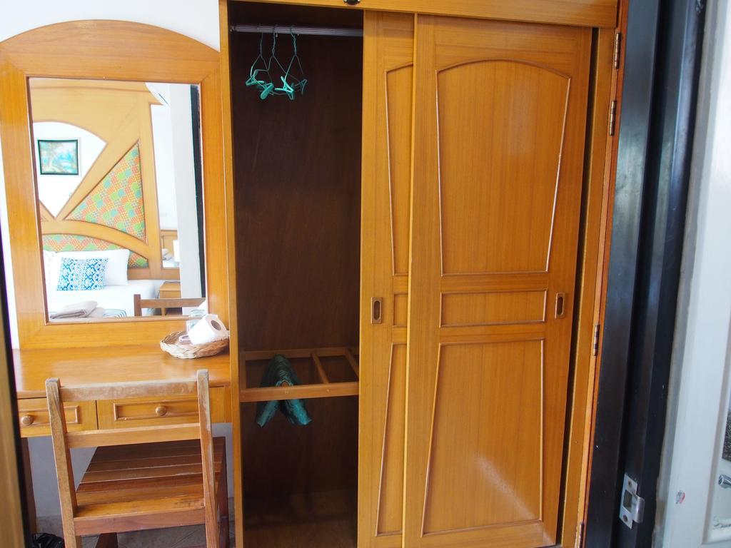 Waree'S Guesthouse Kata pláž Exteriér fotografie
