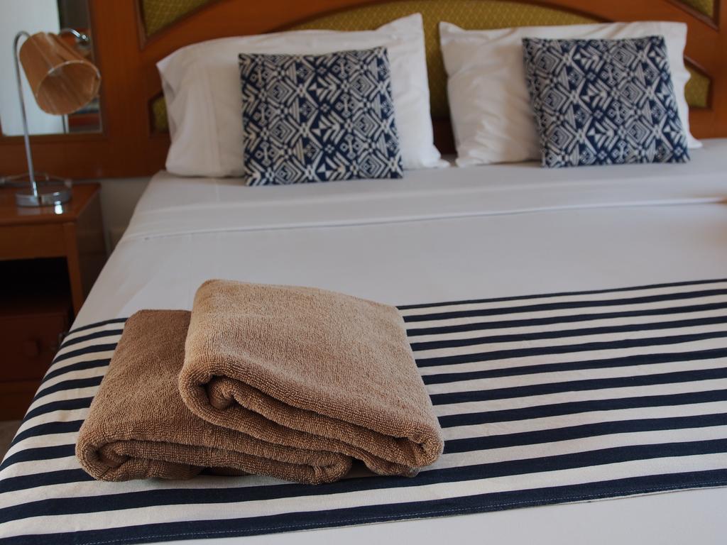 Waree'S Guesthouse Kata pláž Exteriér fotografie