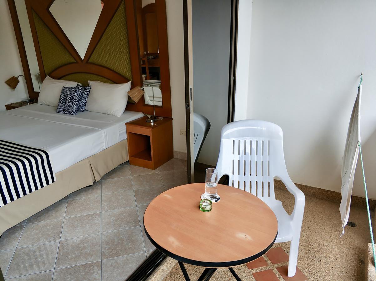 Waree'S Guesthouse Kata pláž Exteriér fotografie