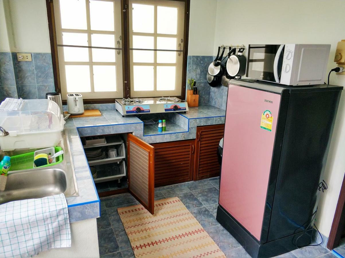 Waree'S Guesthouse Kata pláž Exteriér fotografie