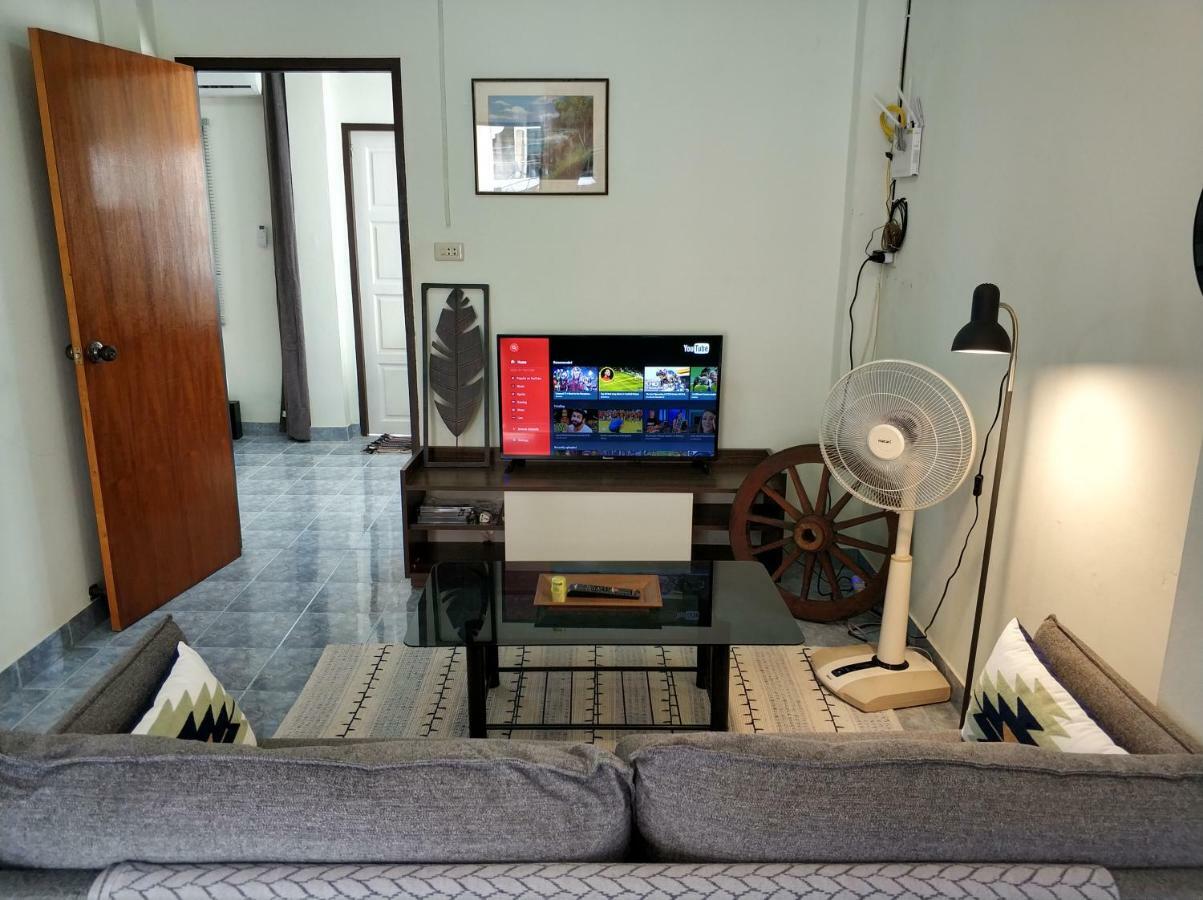 Waree'S Guesthouse Kata pláž Exteriér fotografie