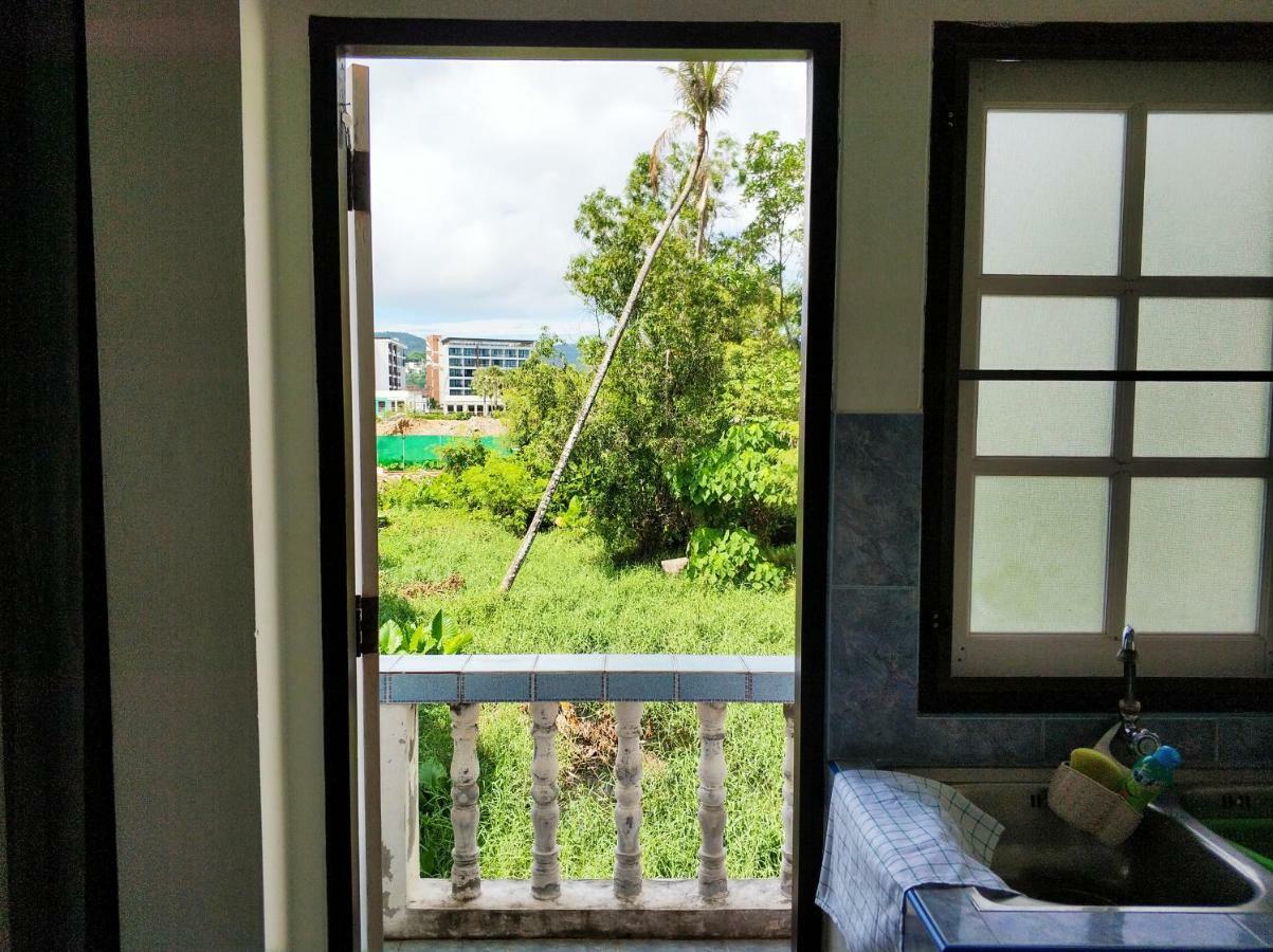 Waree'S Guesthouse Kata pláž Exteriér fotografie